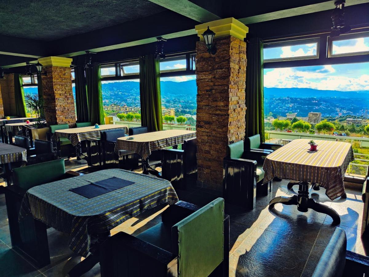 Hotel Acropolis Шиллонг Экстерьер фото