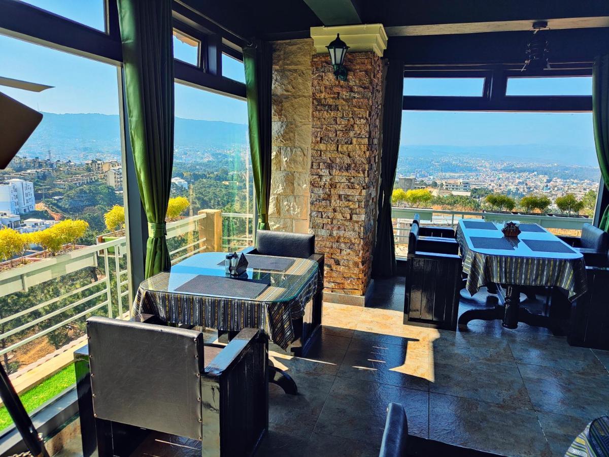 Hotel Acropolis Шиллонг Экстерьер фото