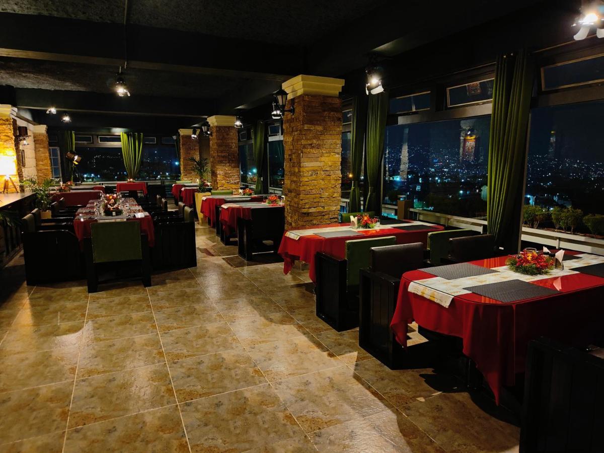 Hotel Acropolis Шиллонг Экстерьер фото