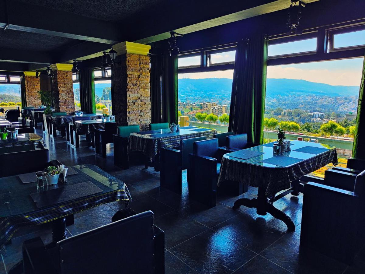 Hotel Acropolis Шиллонг Экстерьер фото